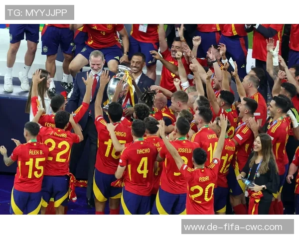 激情四溢的绿茵场上足球赛的精彩瞬间与我的感悟