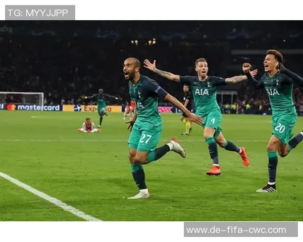 汕头雄狮足球队奋勇拼搏展现团队精神与青春活力的精彩赛季